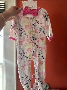 2 footed sleepers NWT size 3-6 month